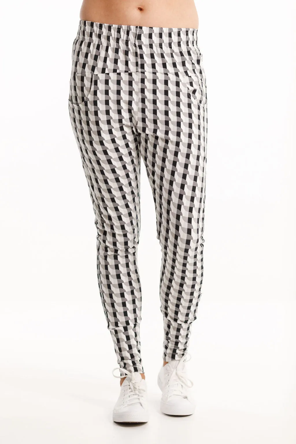 Home Lee Apartment Pants Checker Print