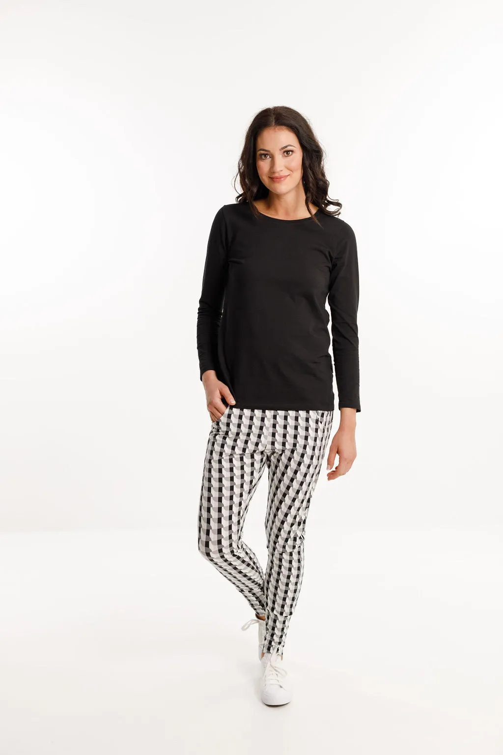 Home Lee Apartment Pants Checker Print
